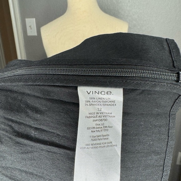 Elegant Black Halter Top - Picture 5 of 5